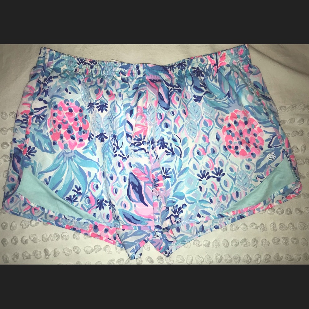 Lilly Pulitzer Ocean Trail Shorts Party Princess!